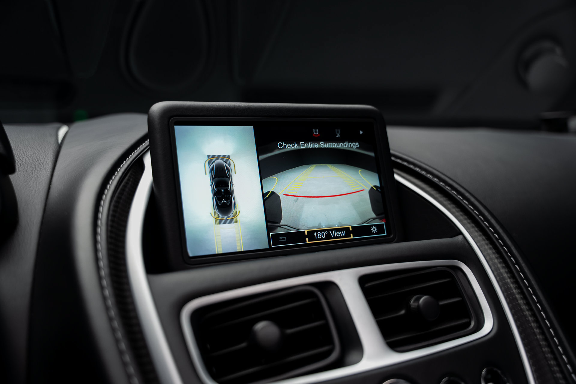 Used 2019 Aston Martin DB11 Volante RWD image 49