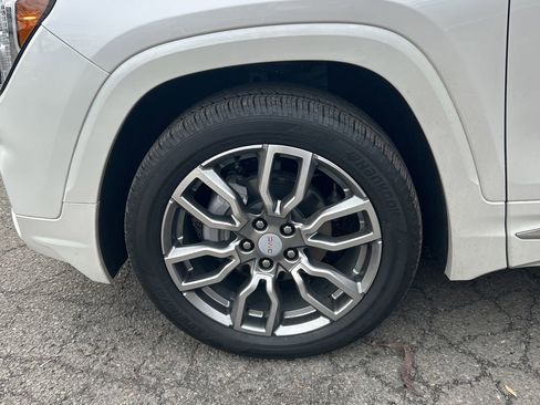 Used 2022 GMC Terrain Denali image 11