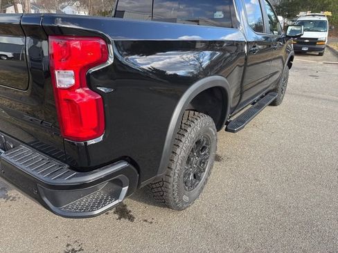 New 2026 Chevrolet Silverado 1500 ZR2 w/ LPO, Dark Essentials Package image 6