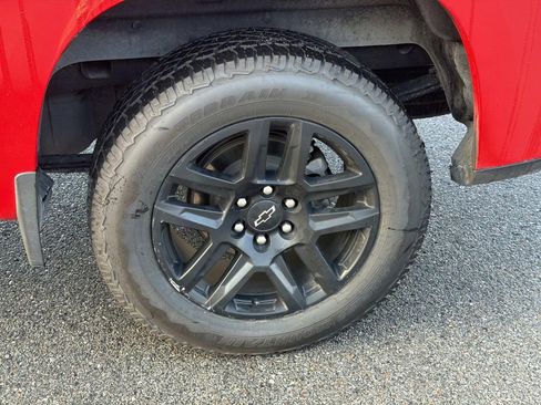 Used 2021 Chevrolet Silverado 1500 Custom w/ Rally Edition image 11