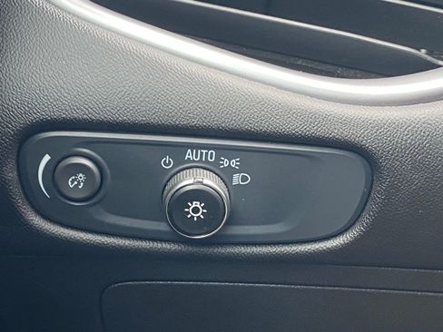 Used 2025 Chevrolet Malibu LT image 26