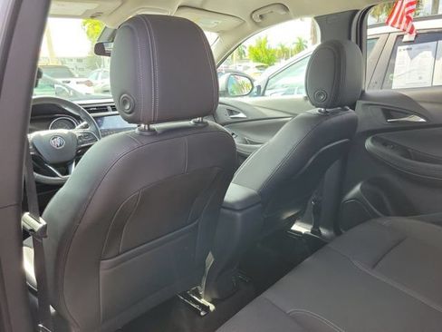 Used 2023 Buick Encore GX Select w/ Sport Touring Package FWD image 4