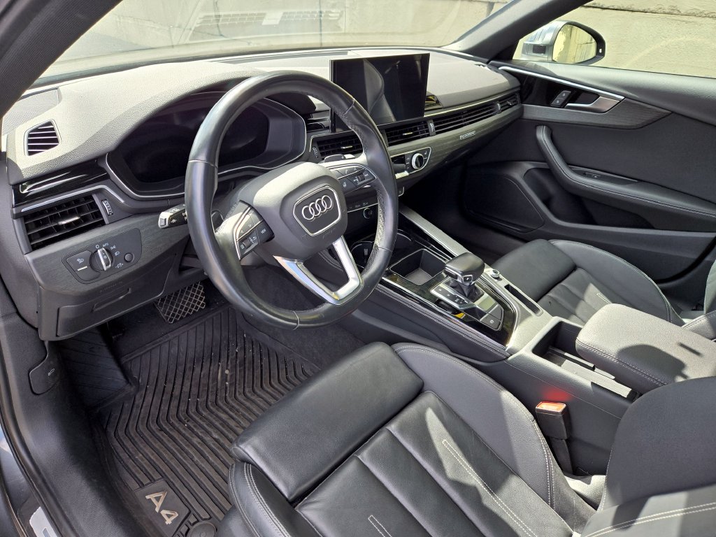 Used 2022 Audi A4 2.0T Premium Plus w/ Premium Plus Package AWD/4WD image 10