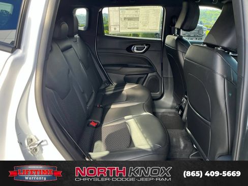 New 2026 Jeep Compass Latitude AWD/4WD image 20