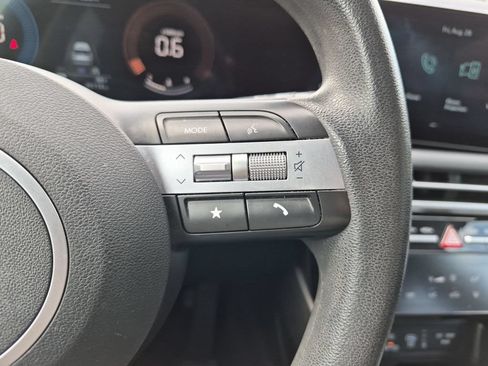 Used 2025 Hyundai Tucson SEL FWD image 19