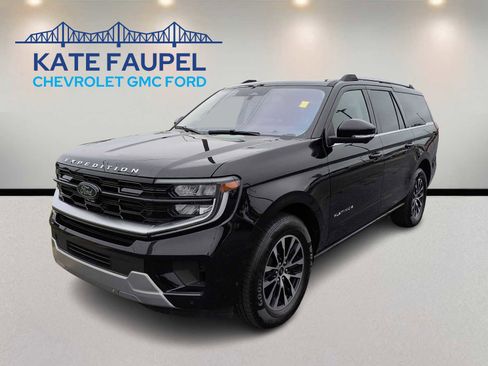 Used 2025 Ford Expedition Max Platinum AWD/4WD image 3