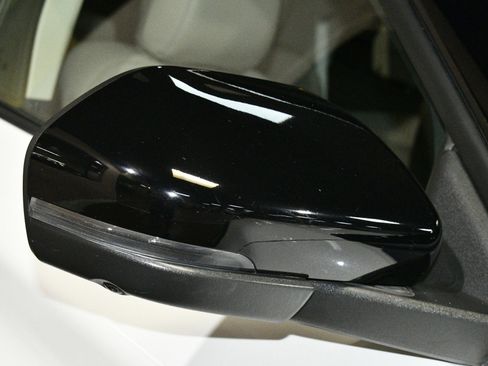 Used 2020 Ford Explorer Limited w/ Class III Trailer Tow Package image 61