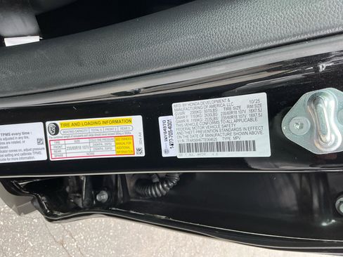 Used 2026 Honda CR-V TrailSport image 27