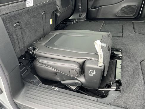 New 2026 Chrysler Voyager LX image 46