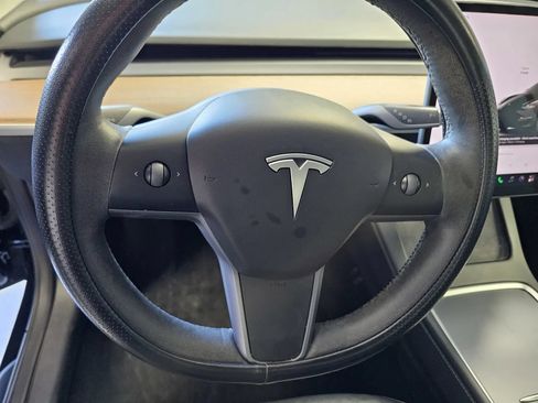 Used 2023 Tesla Model 3 Standard Range RWD image 16