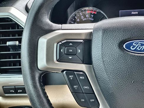 Used 2020 Ford F250 Lariat AWD/4WD image 22