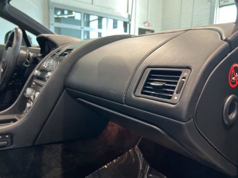 Used 2013 Aston Martin V8 Vantage Roadster RWD image 47