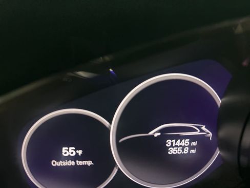 Used 2023 Porsche Cayenne image 12