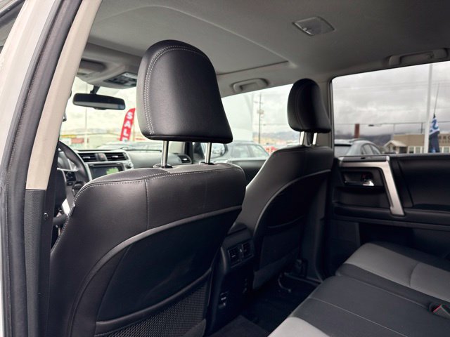 Used 2017 Toyota 4Runner SR5 Premium AWD/4WD image 23