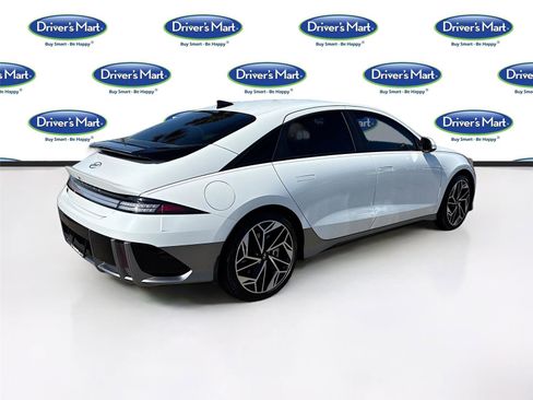 Used 2025 Hyundai Ioniq 6 SEL RWD image 7