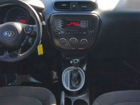 Used 2016 Kia Soul Base image 14
