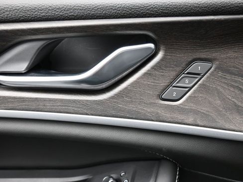 New 2026 Jeep Grand Cherokee Limited image 10