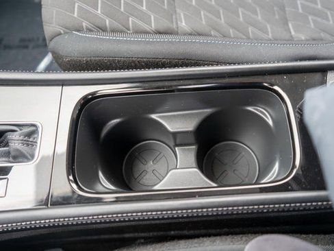 Used 2023 Nissan Kicks SV image 32