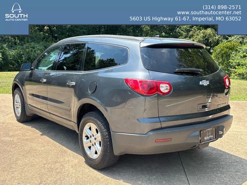 Used 2012 Chevrolet Traverse LS image 8