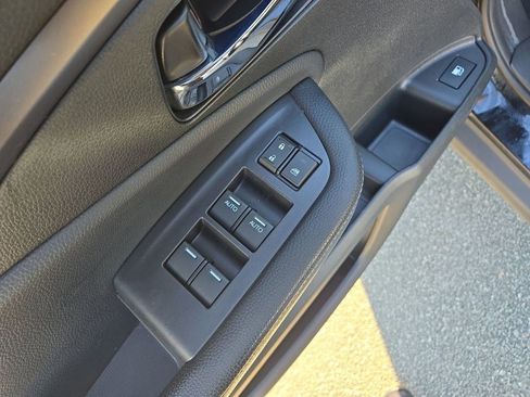 Used 2019 Honda Ridgeline Sport image 15