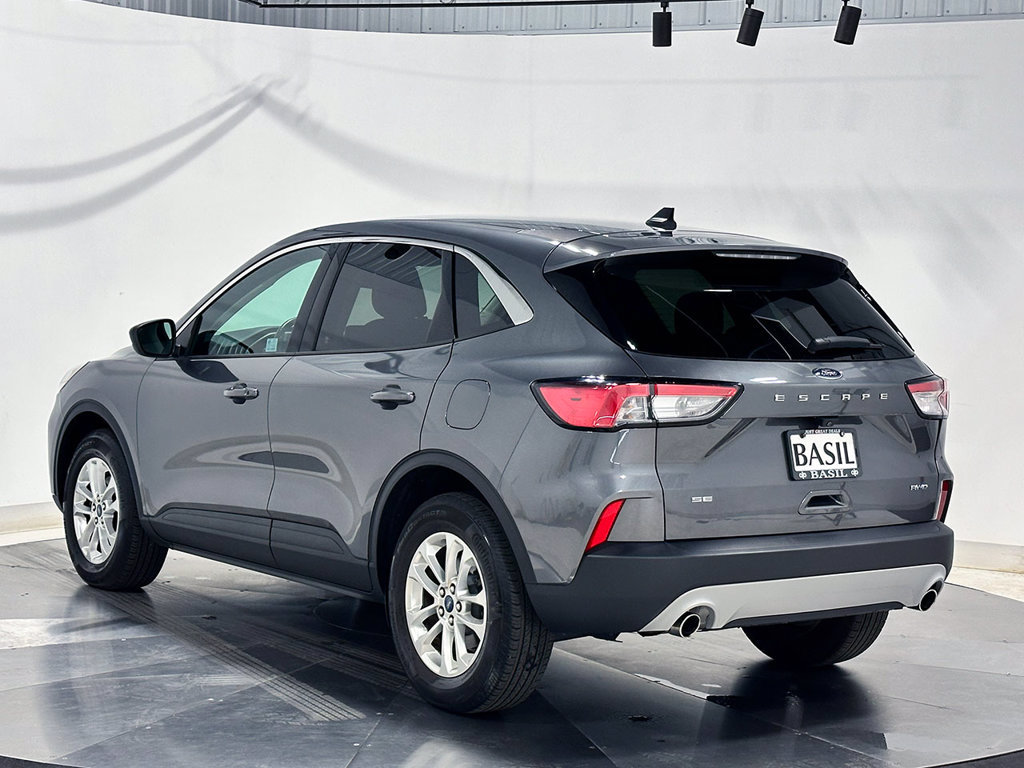 Used 2022 Ford Escape SE w/ Cold Weather Package AWD/4WD image 13