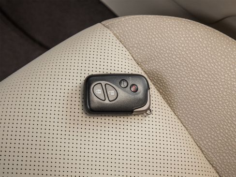 Used 2014 Lexus GX 460 AWD/4WD image 45