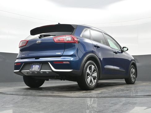 Used 2017 Kia Niro LX image 29