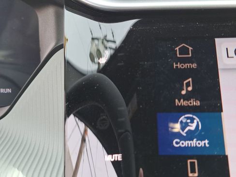 New 2026 Jeep Cherokee Laredo image 11