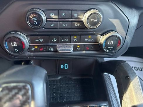 Used 2024 Ford Bronco Raptor w/ Interior Carbon Fiber Pack 6 AWD/4WD image 26