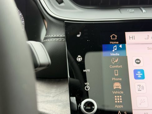 New 2026 Jeep Grand Cherokee Limited w/ Limited Altitude Package image 17