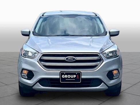 Used 2017 Ford Escape SE AWD/4WD image 4