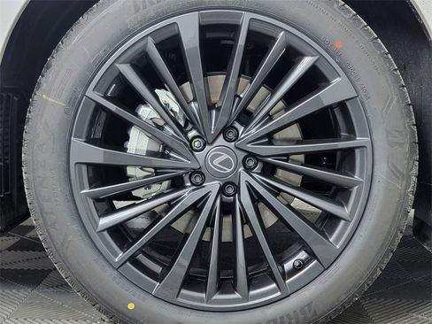 New 2026 Lexus RX 450h AWD image 14