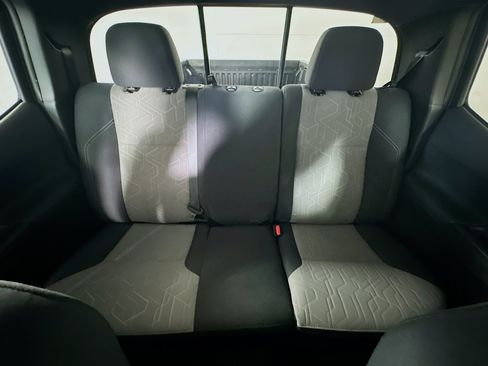 Used 2022 Toyota Tacoma TRD Sport w/ Technology Package RWD image 30