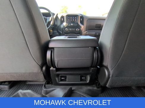 Used 2020 Chevrolet Silverado 1500 Custom Trail Boss w/ Custom Convenience Package AWD/4WD image 20