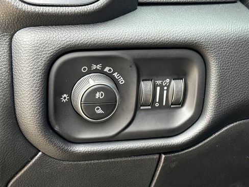 New 2026 RAM 2500 Laramie AWD/4WD image 23