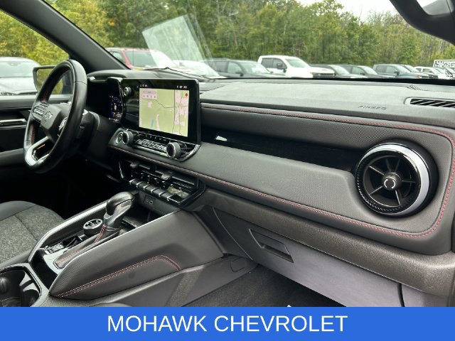 Certified 2024 Chevrolet Colorado Z71 w/ Z71 Convenience Package 2 AWD/4WD image 29