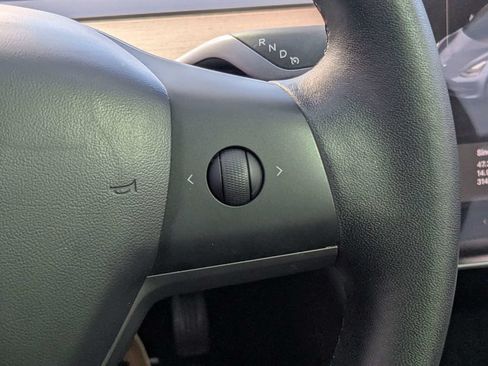 Used 2020 Tesla Model 3 Standard Range Plus RWD image 23