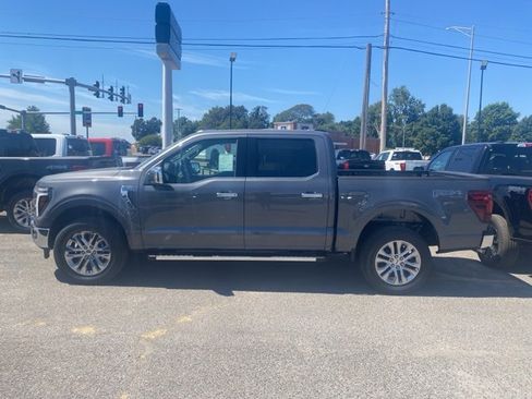 New 2025 Ford F150 Lariat w/ Equipment Group 501A Mid image 3