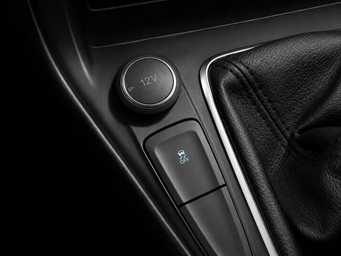 Used 2017 Ford Focus ST FWD image 41