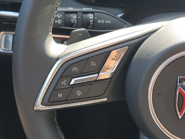 Certified 2025 Buick Envision Preferred AWD/4WD image 23