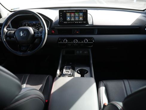 Used 2025 Honda Pilot Black Edition image 22