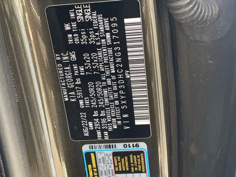 Used 2022 Kia Telluride EX w/ EX Premium Package image 35