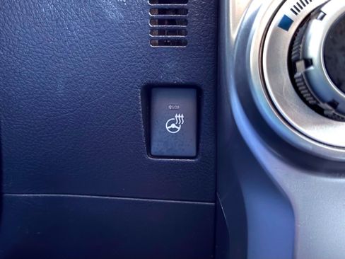 Used 2023 Toyota 4Runner Limited image 28