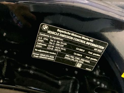 Used 2025 BMW 760i xDrive 760i xDrive image 31