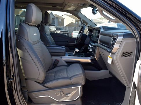 New 2025 Ford F150 Platinum w/ Equipment Group 703A Plus image 23