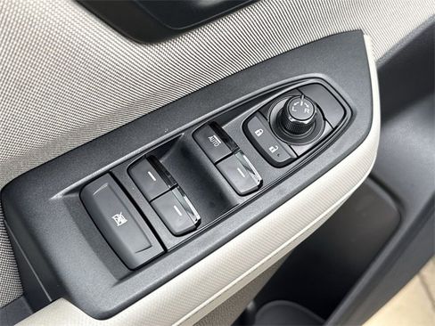 Certified 2025 Subaru Forester image 15