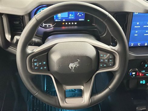 Used 2024 Ford Bronco Everglades image 3