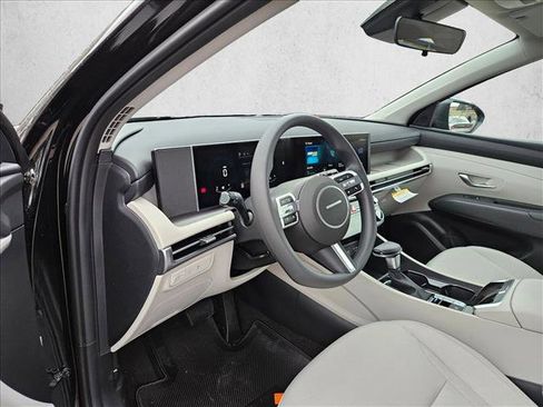New 2026 Hyundai Tucson SEL FWD image 3