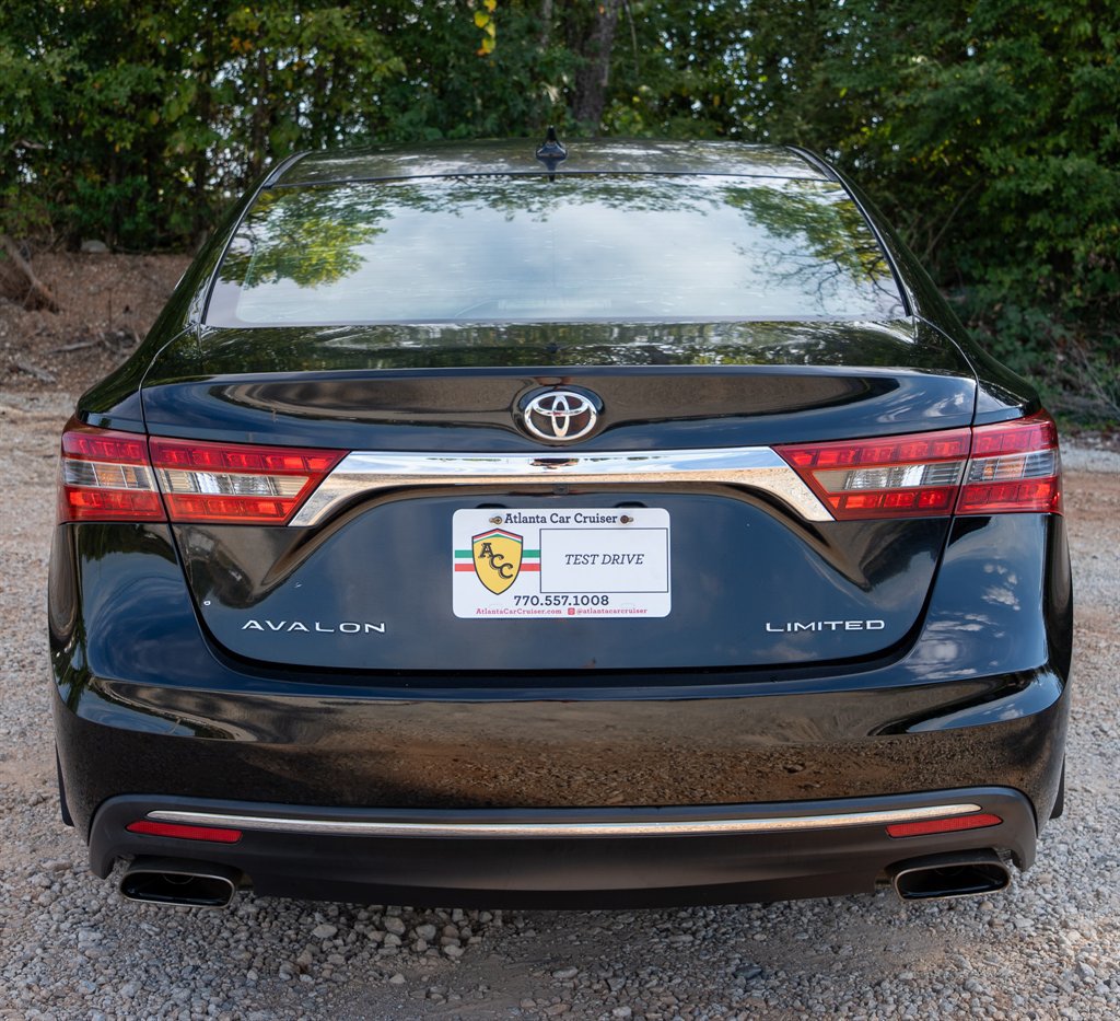 Used 2016 Toyota Avalon Limited w/ Toyota Safety Sense Package FWD image 7