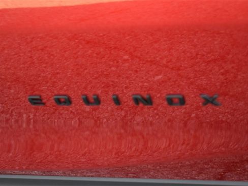 Used 2022 Chevrolet Equinox RS w/ Infotainment Package image 14